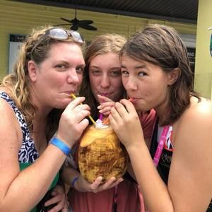 Meet your Posher, Haley